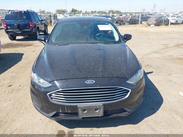 2019 FORD FUSION SE 12