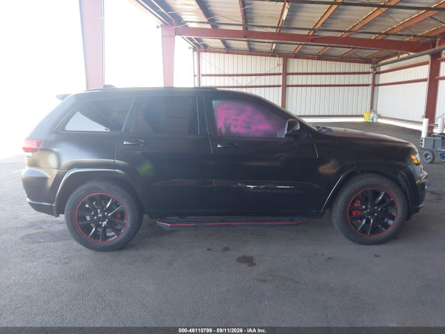 2017 JEEP GRAND CHEROKEE ALTITUDE 4X2 13