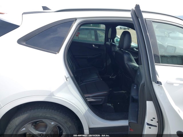 2023 FORD ESCAPE ST-LINE 8