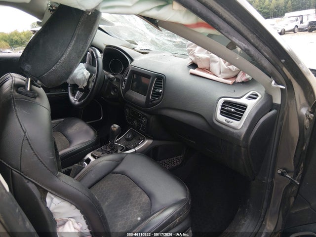 2018 JEEP COMPASS LATITUDE 4X4 5