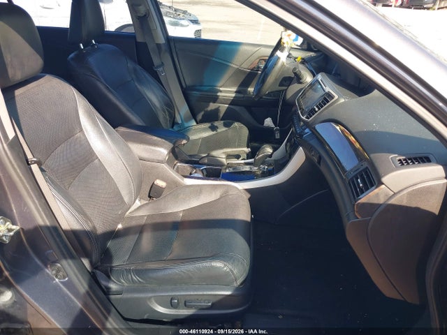 2017 HONDA ACCORD EX-L V6 5