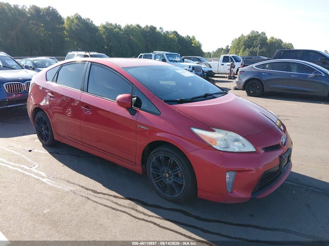 2014 TOYOTA PRIUS FOUR