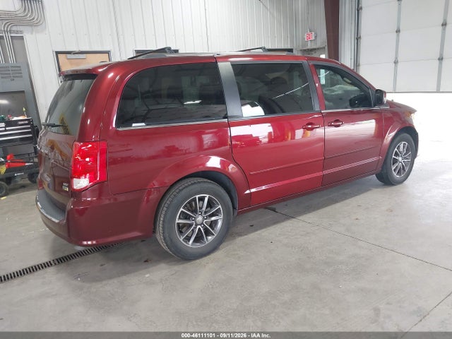 2017 DODGE GRAND CARAVAN SXT 4