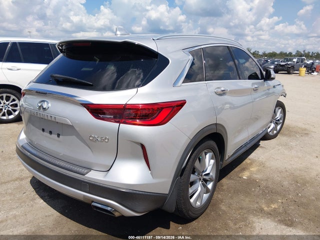2019 INFINITI QX50 LUXE 4