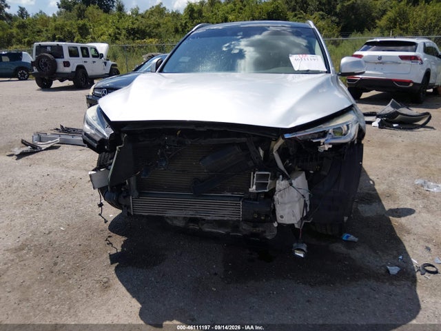 2019 INFINITI QX50 LUXE 6