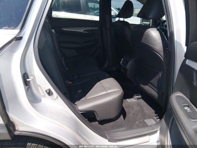 2019 INFINITI QX50 LUXE 8