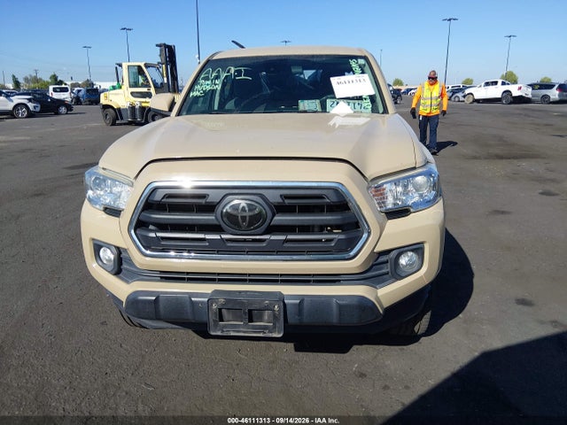 2019 TOYOTA TACOMA SR5 12