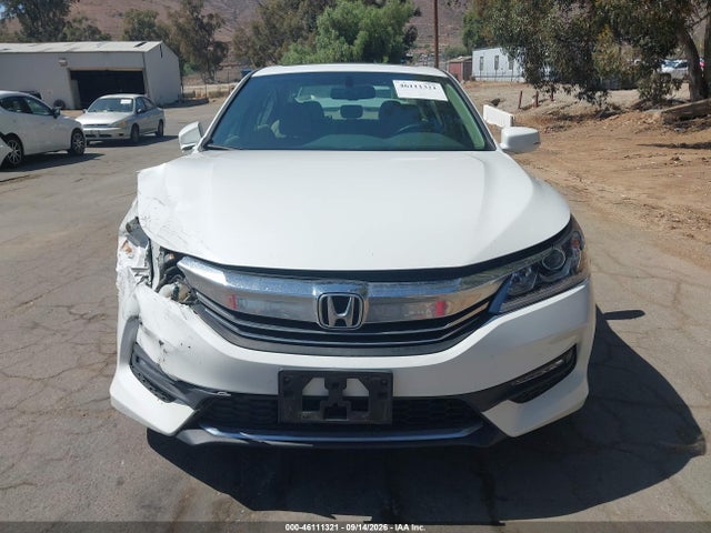 2017 HONDA ACCORD EX-L 12