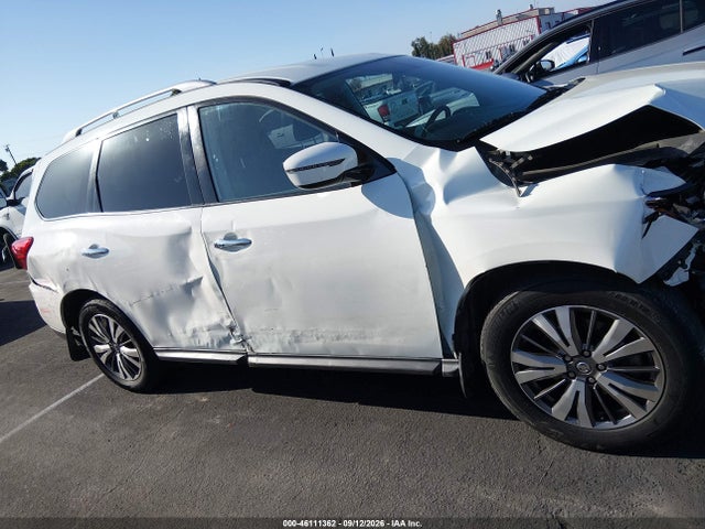 2019 NISSAN PATHFINDER S 13