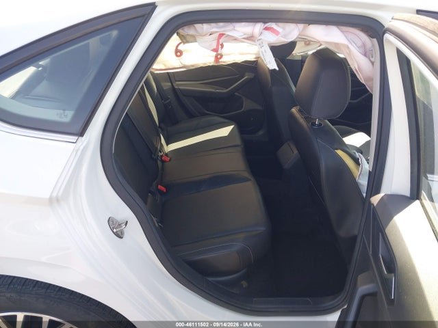 2019 VOLKSWAGEN JETTA 1.4T SEL 8