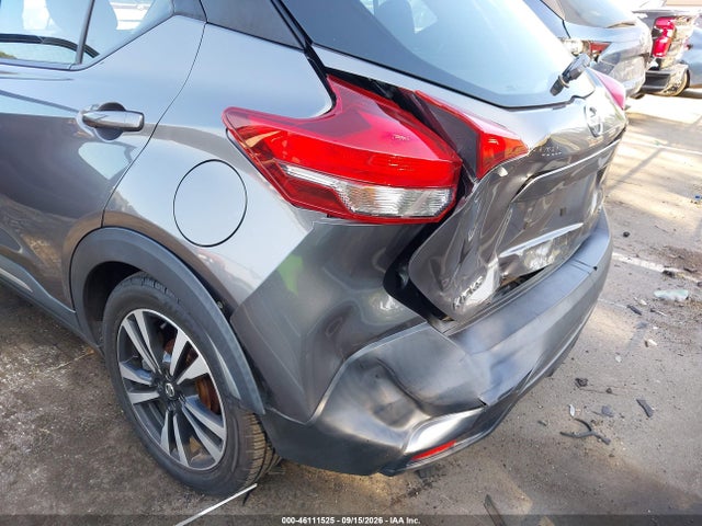 2019 NISSAN KICKS SR 6