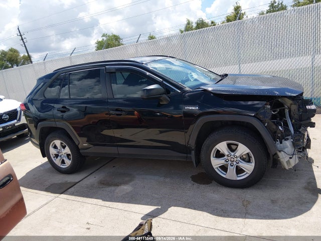 2021 TOYOTA RAV4 HYBRID LE 13