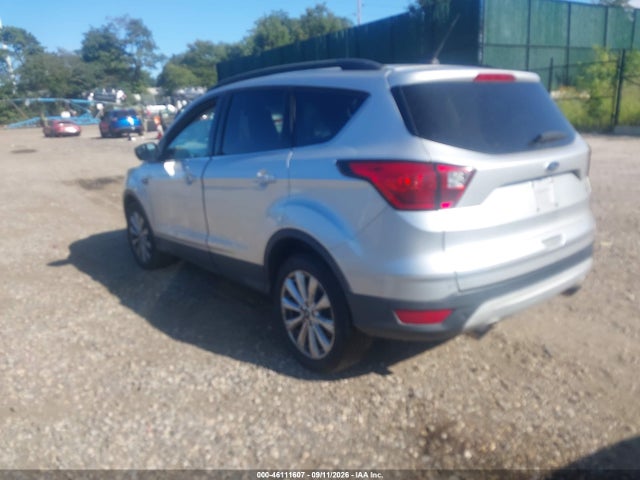 2019 FORD ESCAPE SEL 3
