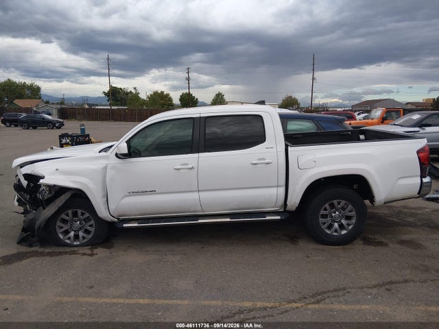 2018 TOYOTA TACOMA SR5 V6 14