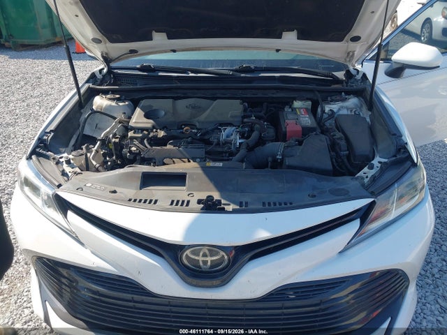 2018 TOYOTA CAMRY LE 10