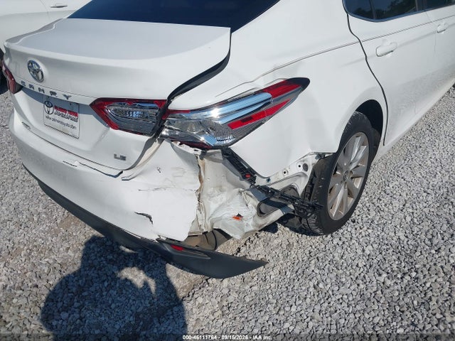 2018 TOYOTA CAMRY LE 6