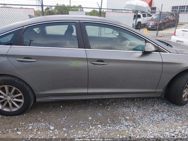2018 HYUNDAI SONATA SE 13