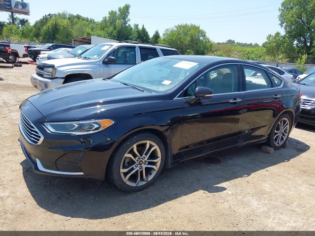 2019 FORD FUSION SEL 14