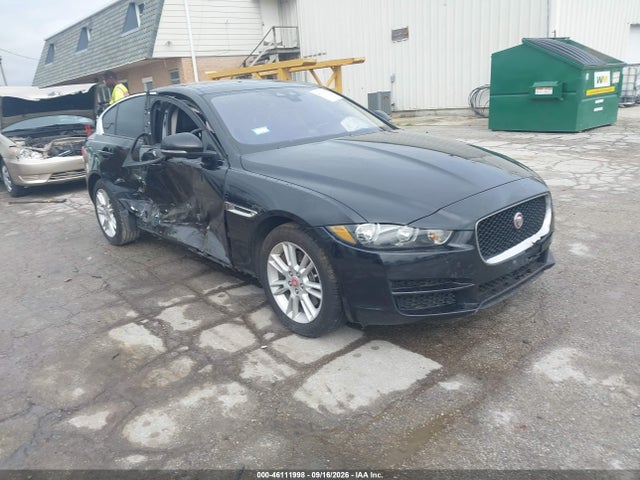 2017 JAGUAR XE 25T PREMIUM