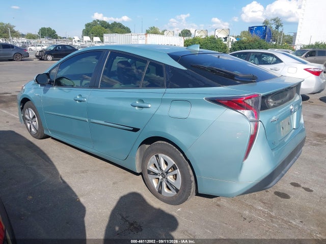 2017 TOYOTA PRIUS THREE 14