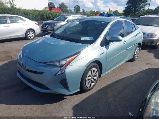2017 TOYOTA PRIUS THREE 2
