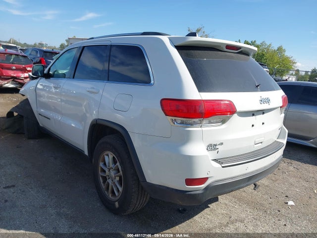 2019 JEEP GRAND CHEROKEE LAREDO E 4X4 3