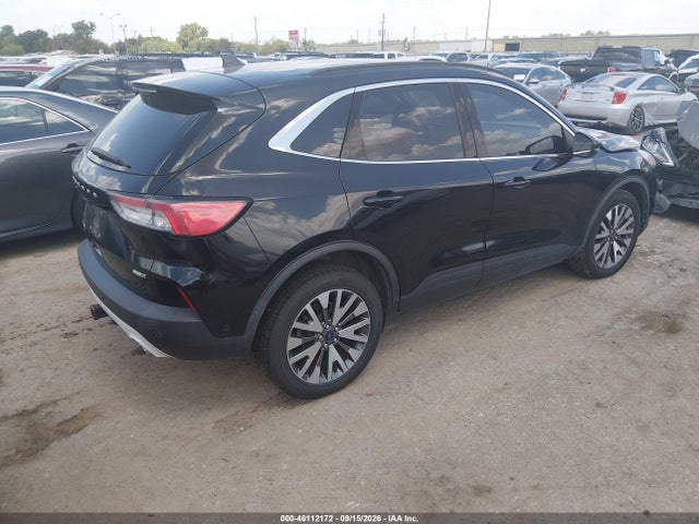 2020 FORD ESCAPE TITANIUM 4