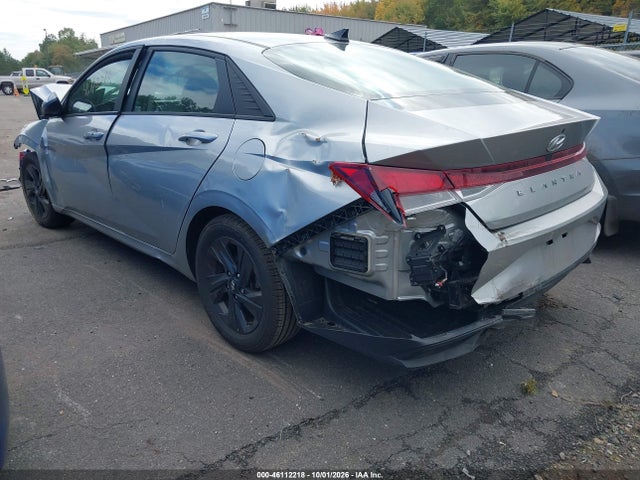 2021 HYUNDAI ELANTRA SEL 3