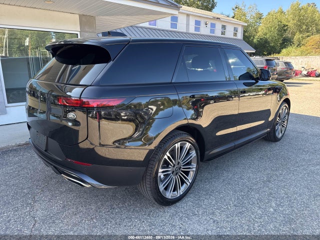 2023 LAND ROVER RANGE ROVER SPORT DYNAMIC SE 4