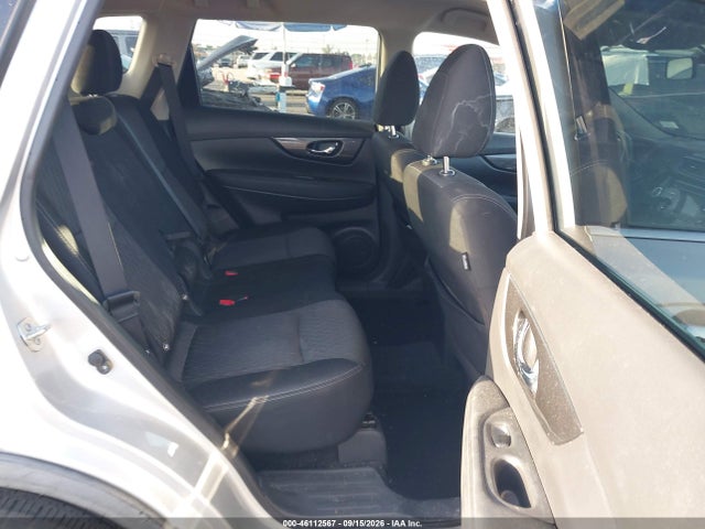 2017 NISSAN ROGUE SV 8