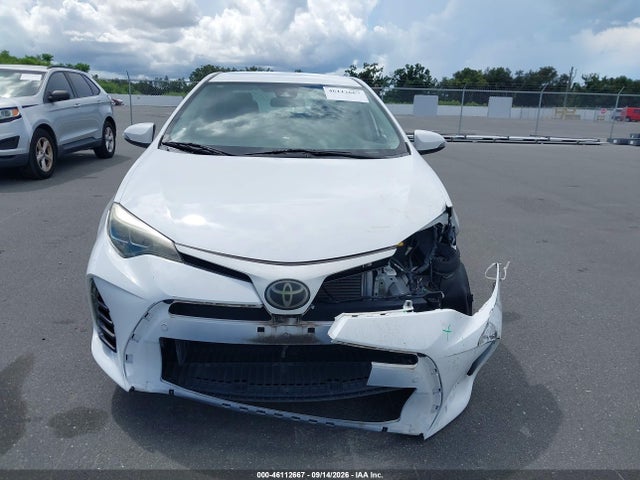 2017 TOYOTA COROLLA SE 13