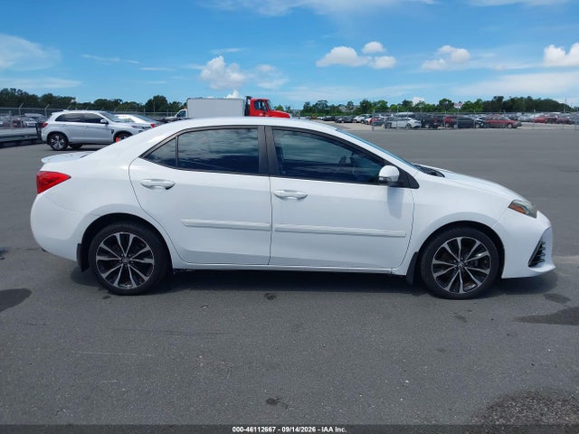 2017 TOYOTA COROLLA SE 14