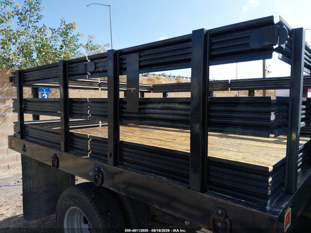 2017 FORD F-350 CHASSIS XL 8