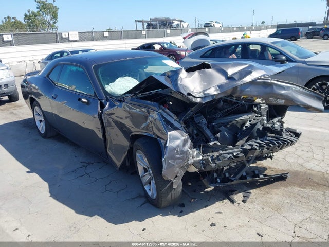 2023 Dodge Challenger Sxt