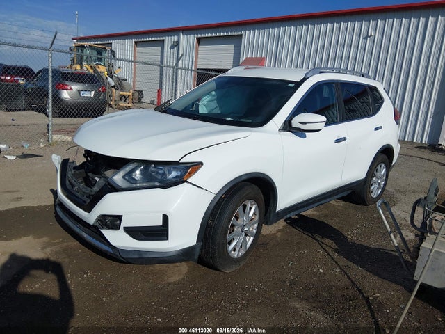 2017 NISSAN ROGUE SV 2