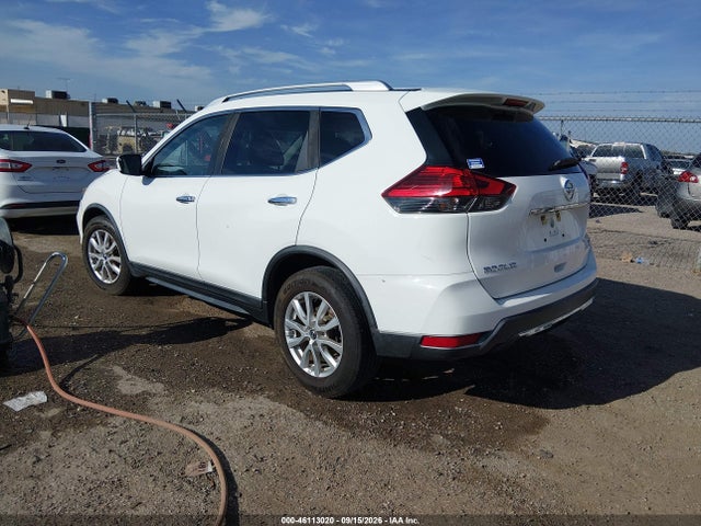 2017 NISSAN ROGUE SV 3