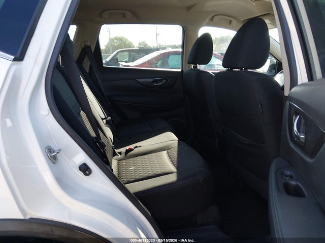 2017 NISSAN ROGUE SV 8