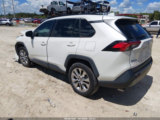 2021 TOYOTA RAV4 XLE PREMIUM 3