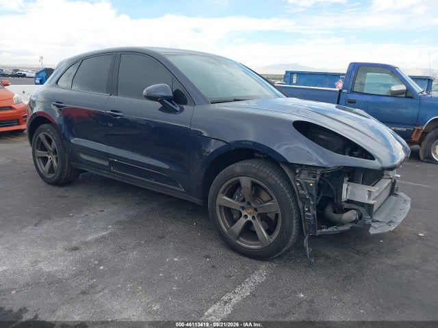 2022 PORSCHE MACAN
