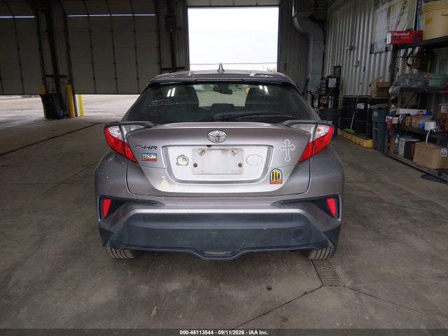 2019 TOYOTA C-HR LE 16