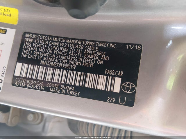 2019 TOYOTA C-HR LE 9