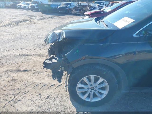 2019 KIA SORENTO 2.4L LX 6
