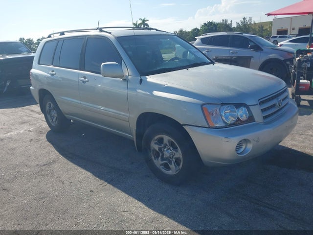2003 TOYOTA HIGHLANDE 
