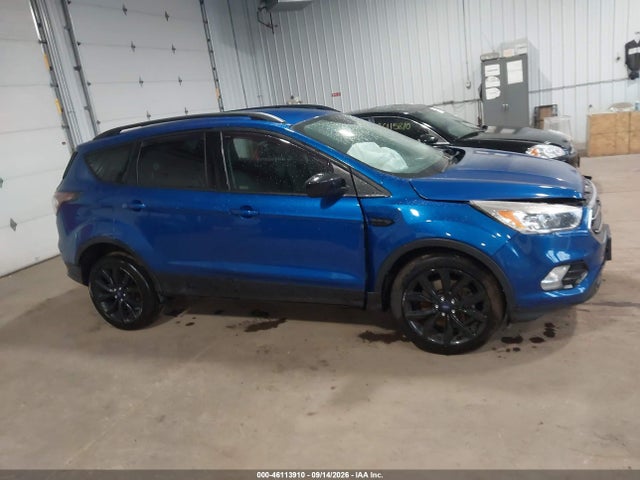 2017 FORD ESCAPE SE 13