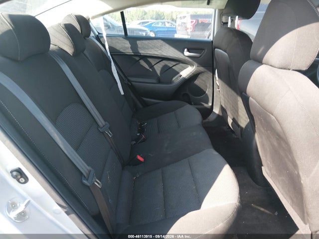 2017 KIA FORTE LX 8