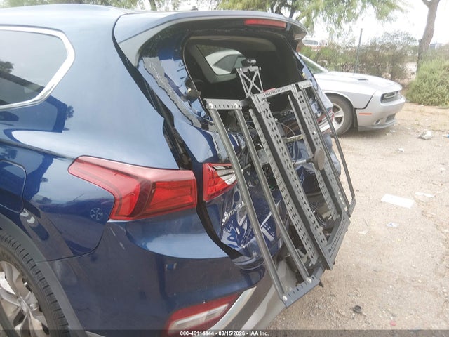 2019 HYUNDAI SANTA FE SE 6