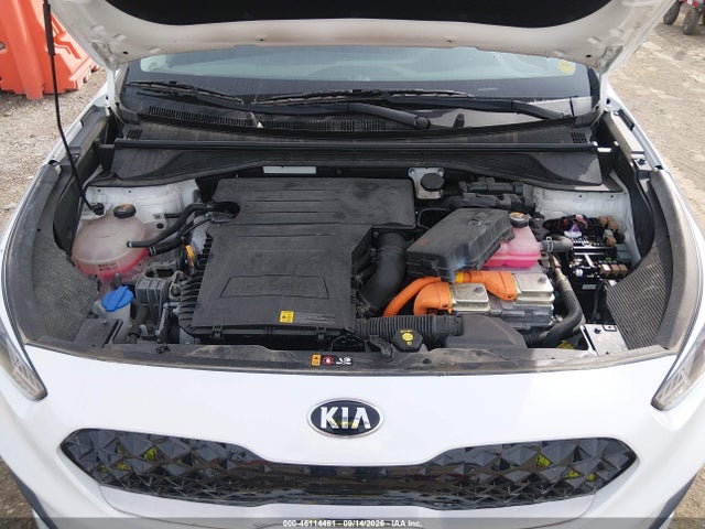 2021 KIA NIRO LX 10