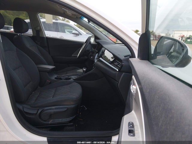 2021 KIA NIRO LX 5