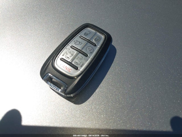 2019 CHRYSLER PACIFICA TOURING L 11