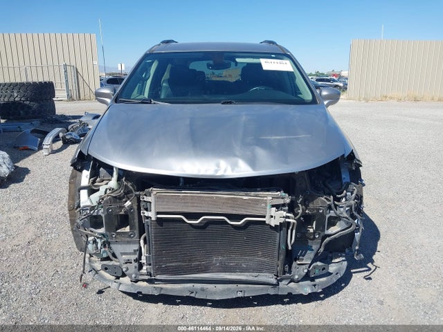 2019 CHRYSLER PACIFICA TOURING L 13